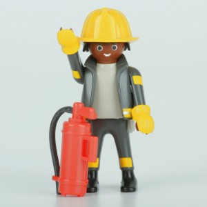 «Пожарный с огнетушителем» PM001147